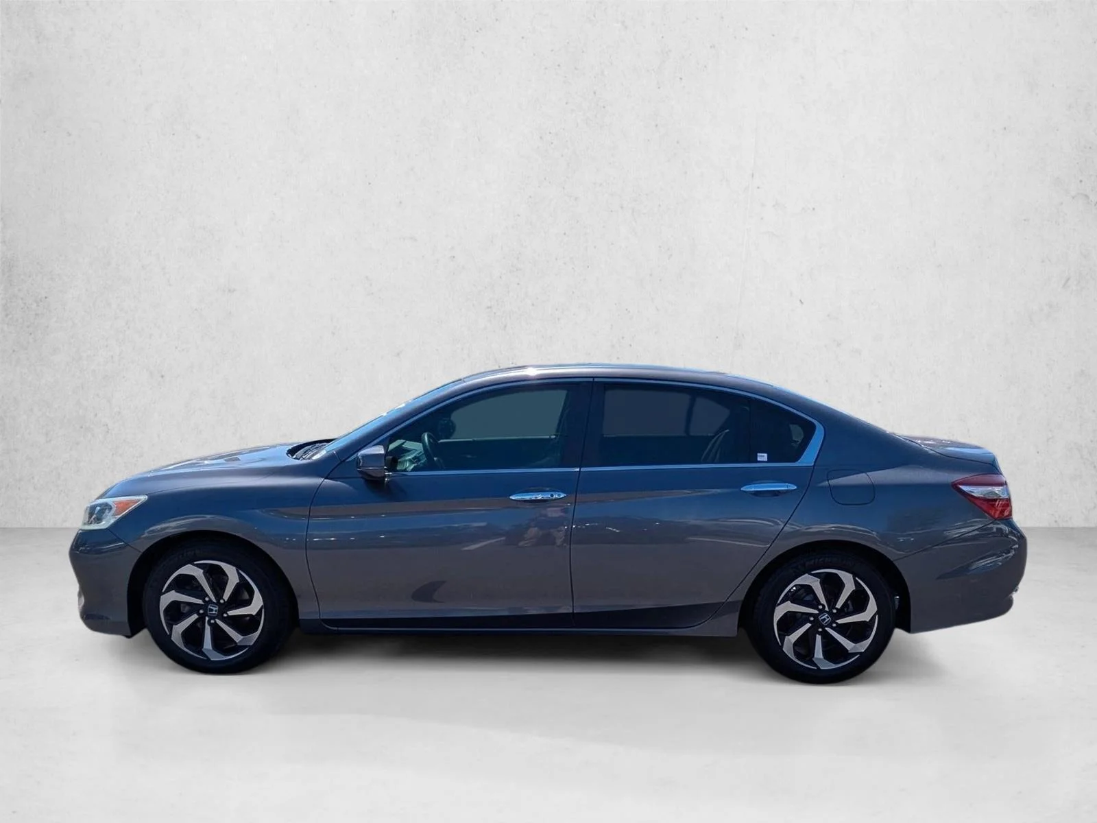 Used 2016 Obsidian Blue Pearl Honda EX image 9