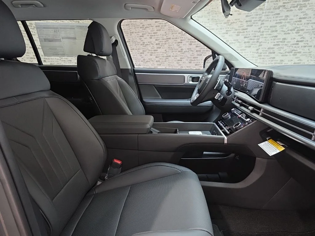 New 2026 Hampton Gray Hyundai SEL image 8