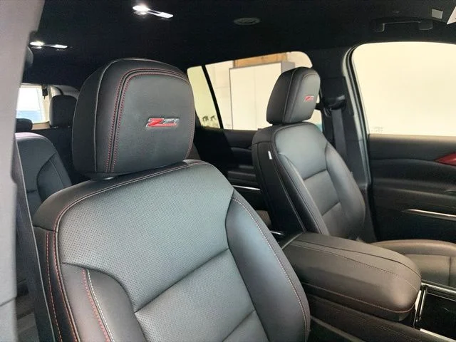 Used 2026 Gray Chevrolet Z71 image 38