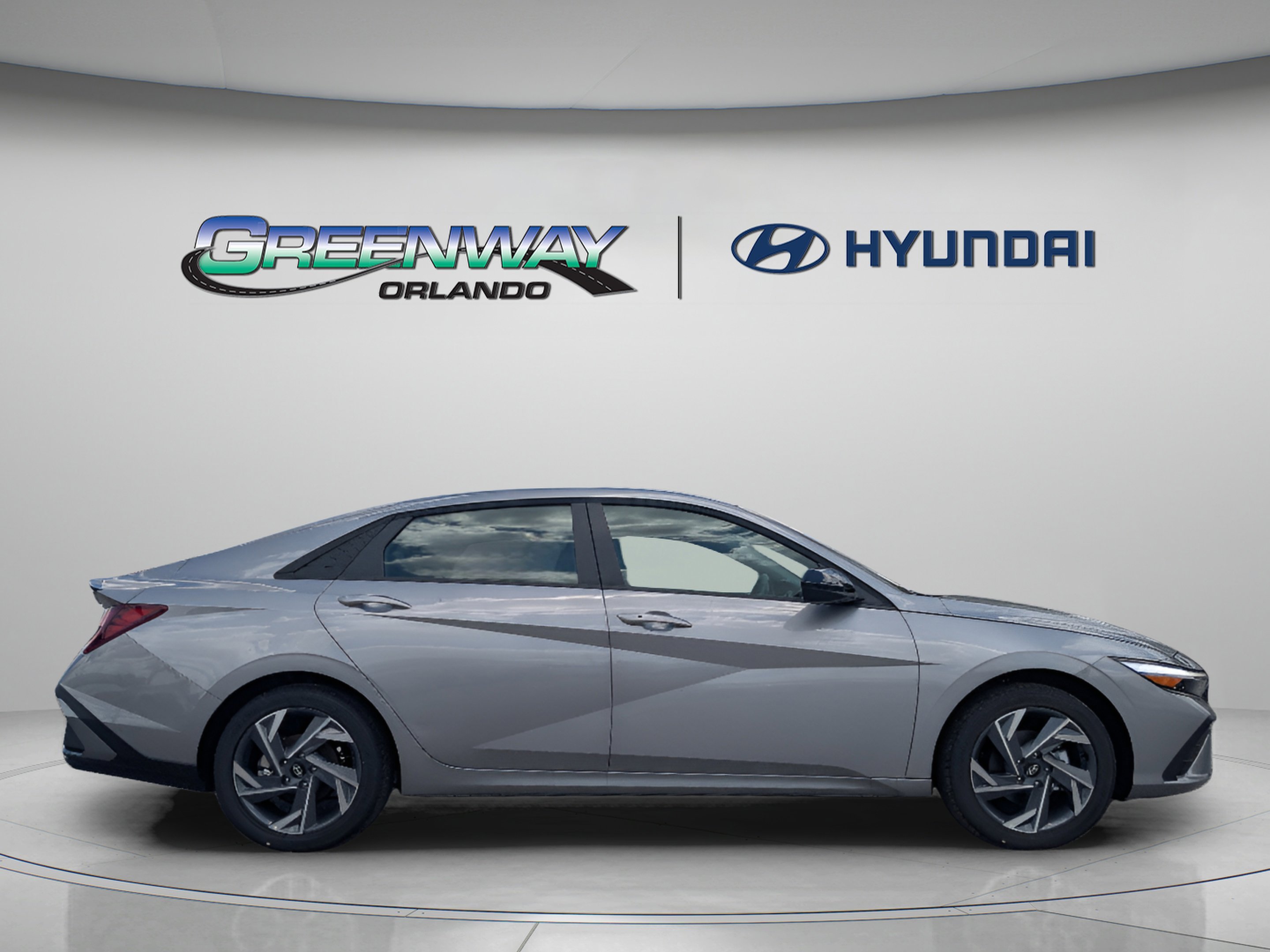 Used 2025 Fluid Metal Hyundai SEL Sport image 9