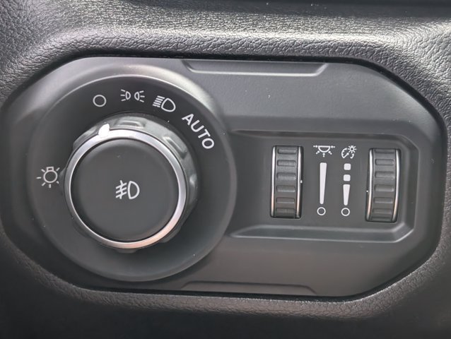 Used 2021 White Jeep Unlimited Rubicon 392 image 25