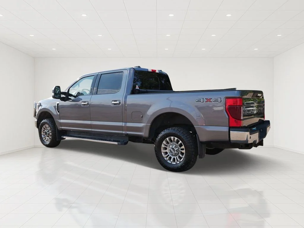 Certified Used 2022 Gray Ford XLT image 4