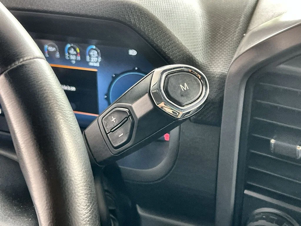 Used 2024 Black Ford XLT image 21