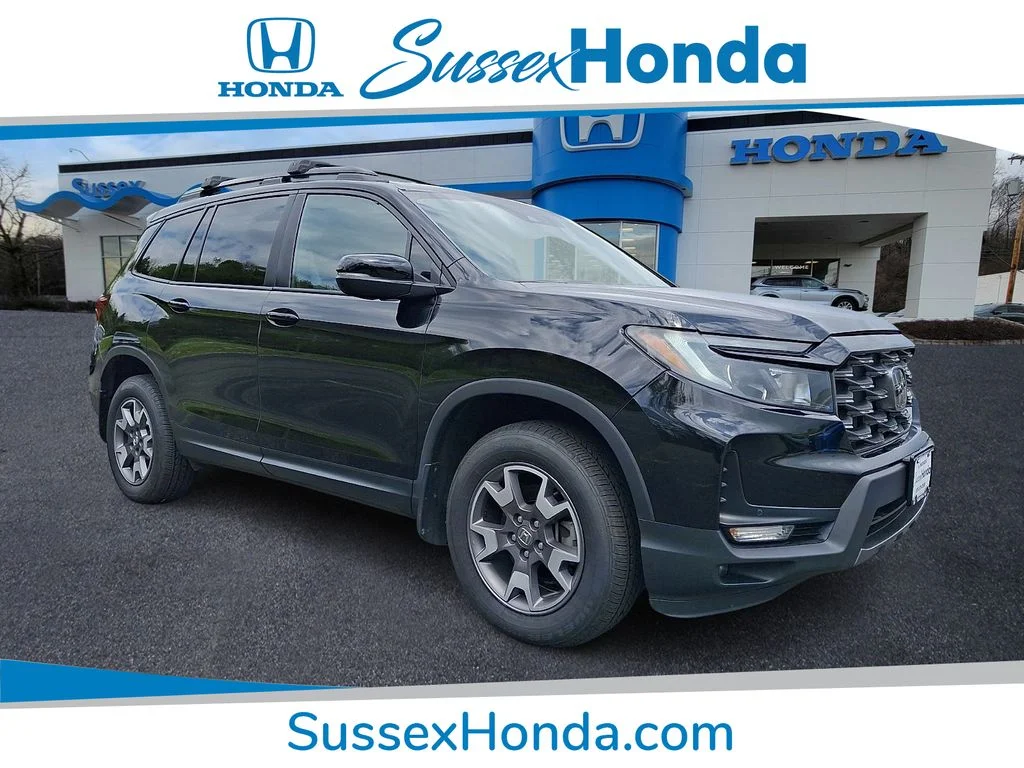 2022 Honda Passport 3.5 TrailSport 4WD Auto's photo