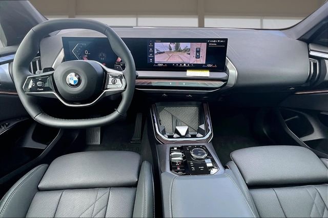 2026 BMW X3 30 - Photo 16