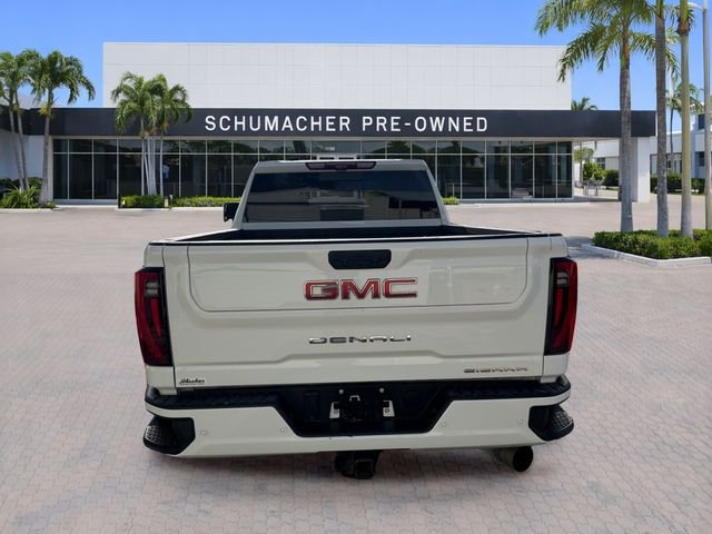 Used 2025 White GMC Denali image 6