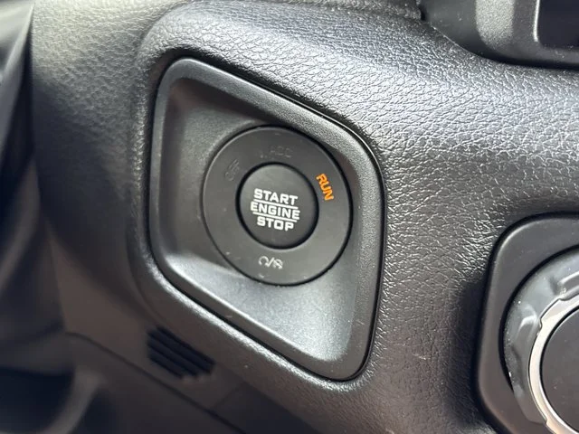 2025 Jeep Wrangler 4-Door Willys - Photo 29