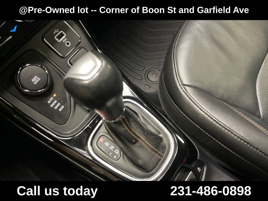 Used 2018 Black Jeep Limited image 25