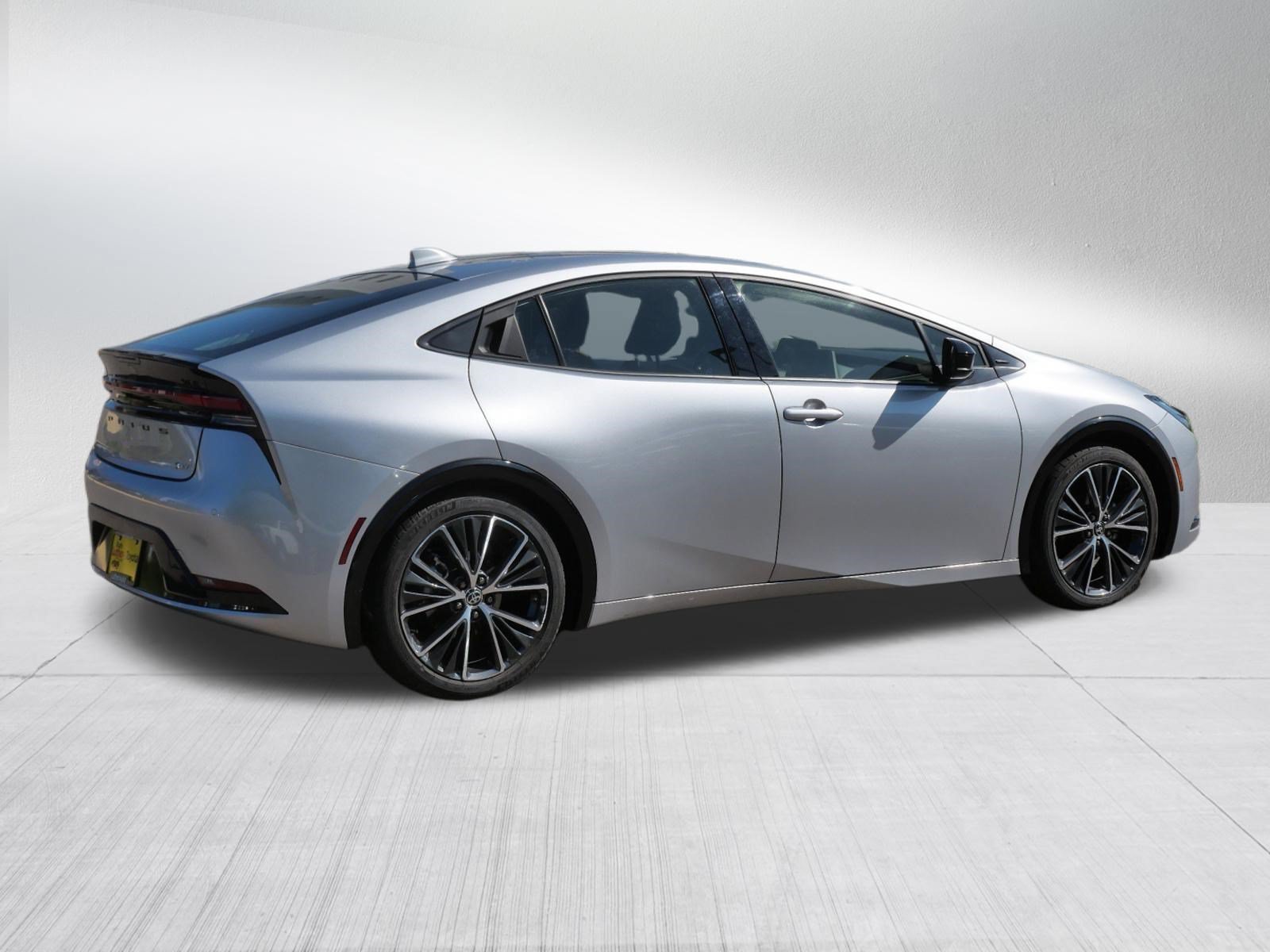 Certified Used 2025 Cutting Edge Toyota XLE image 8