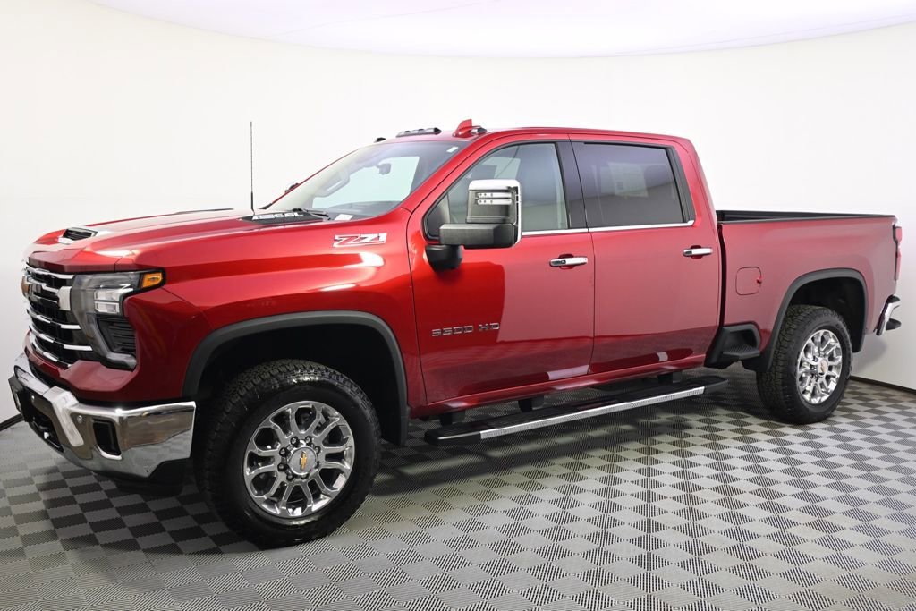 Used 2025 Chevrolet Silverado 3500HD LTZ with VIN 1GC4KUE76SF211602 for sale in Minneapolis, Minnesota