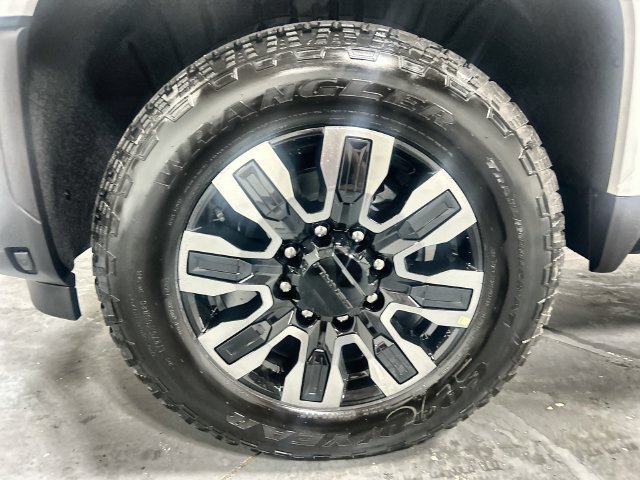 New 2026 Summit White GMC Denali Ultimate image 10