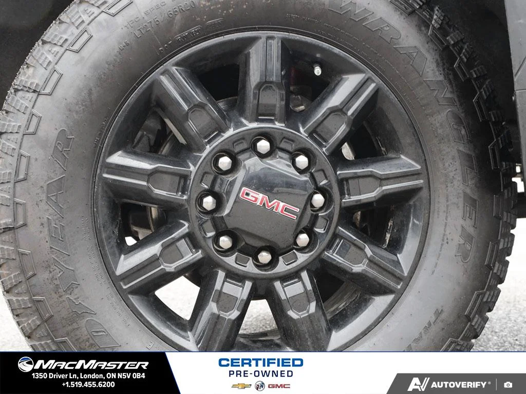 Certified Used 2024  GMC AT4 image 9