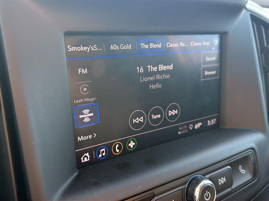 Used 2023 Volcanic Red Tintcoat GMC SLE image 19
