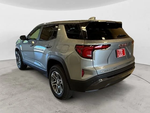 New 2027 Sterling Metallic GMC Elevation image 3