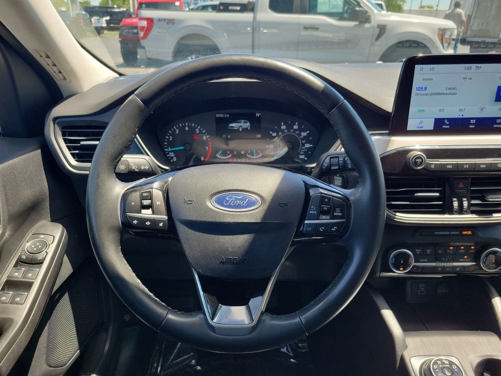 Certified Used 2022 White Ford SE image 20
