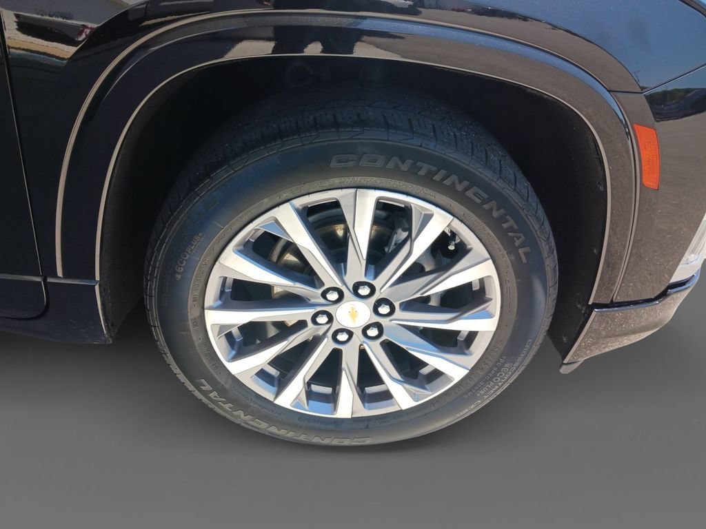Used 2022 Mosaic Black Metallic Chevrolet Premier image 15