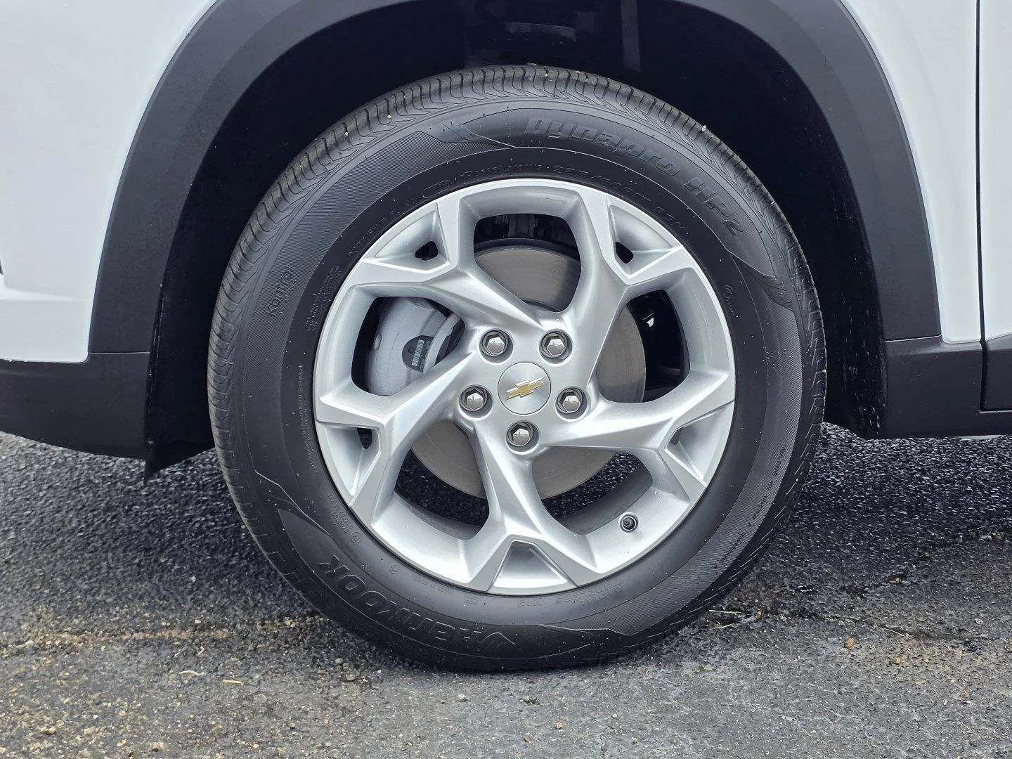 Used 2026 Summit White Chevrolet LS image 34