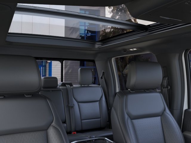 New 2026 Oxford White Ford Lariat® image 22