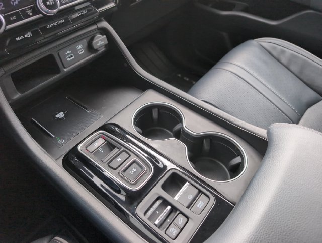 2024 Honda Pilot Elite - Photo 29