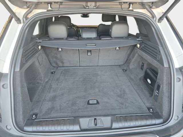 Certified Used 2025 Gray Land Rover S image 14
