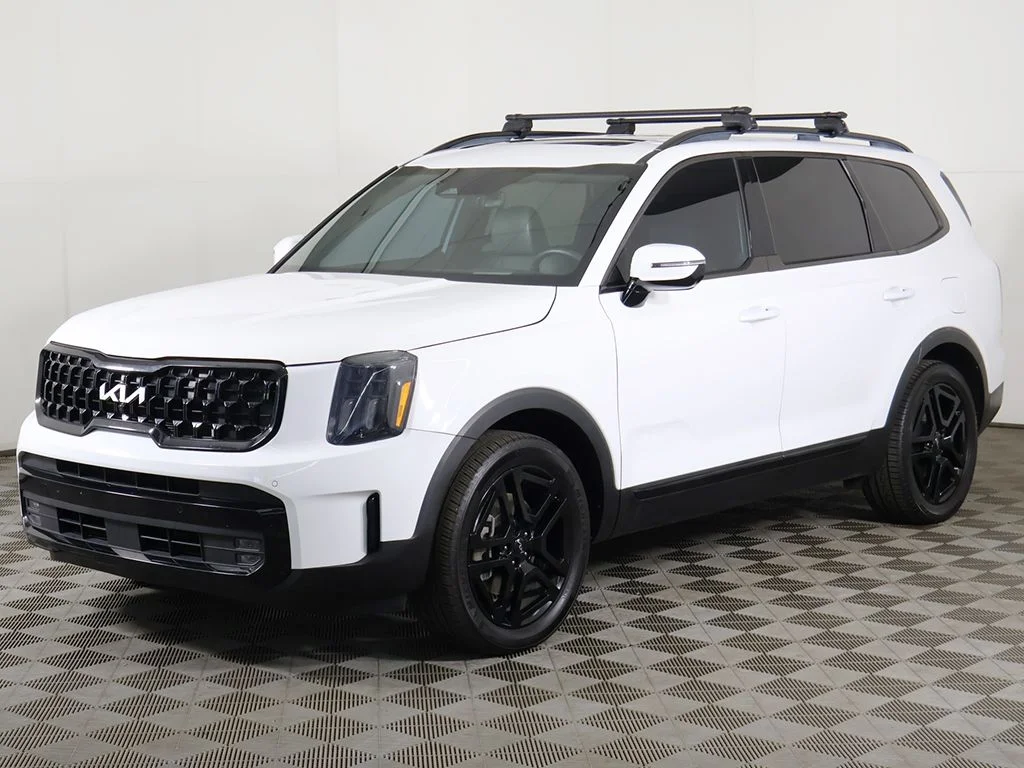 Used 2024 White Kia SX-Prestige X-Line image 13