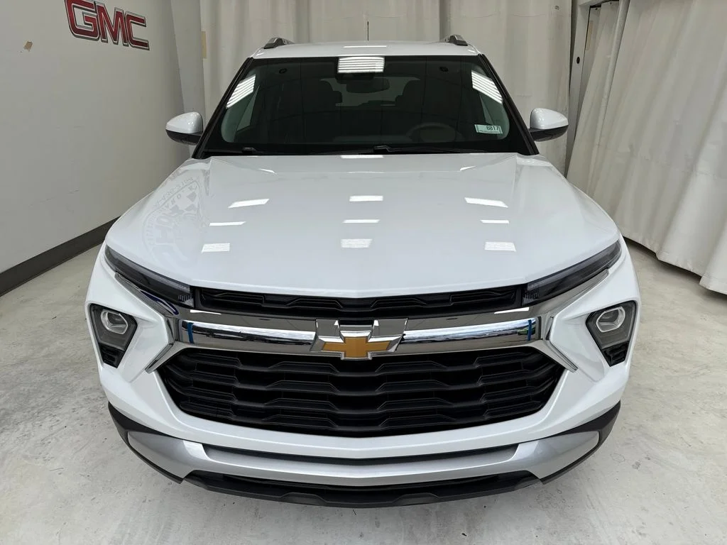 2026 Chevrolet Trailblazer LT - Photo 2