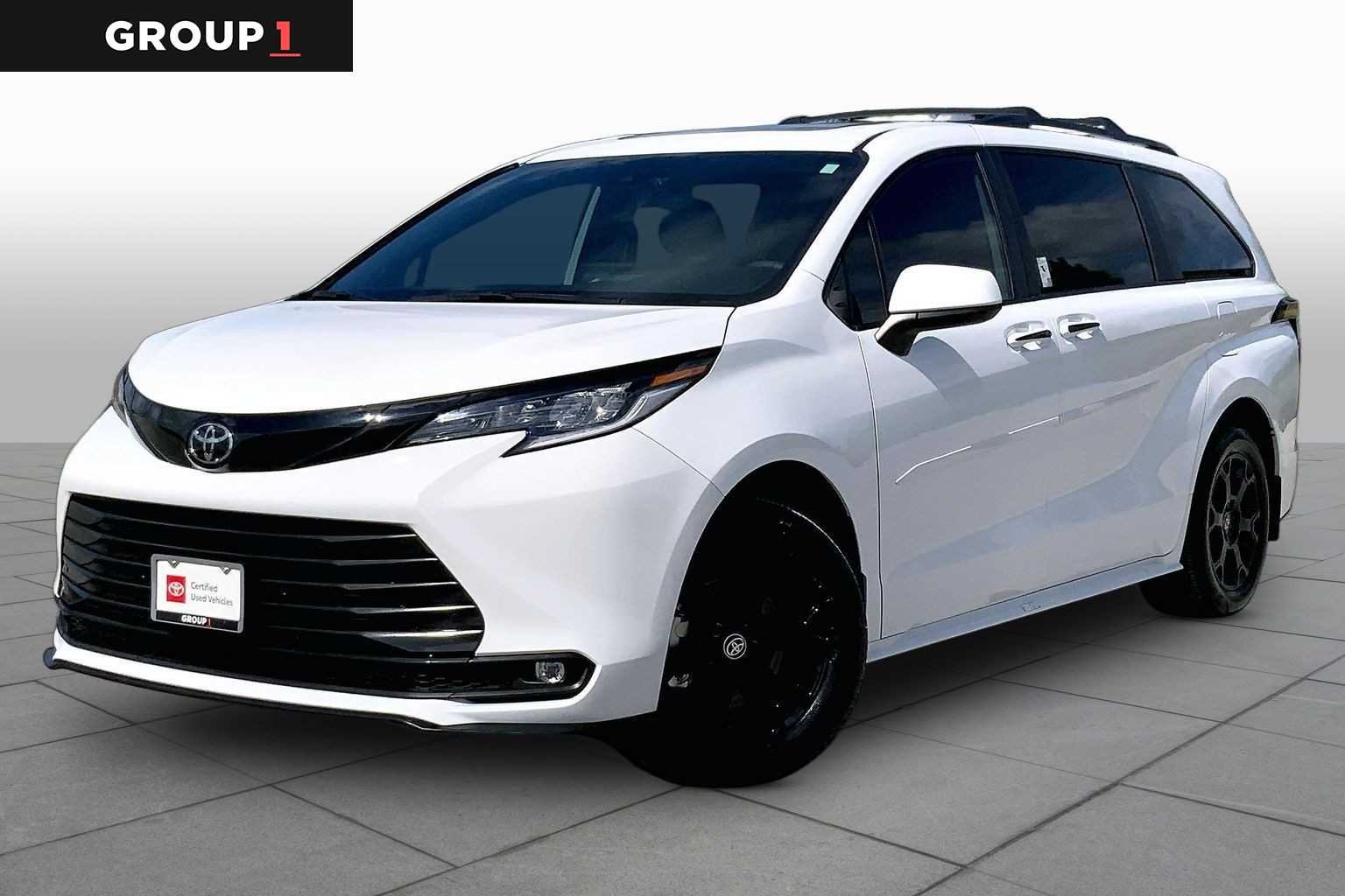 2026 Toyota Sienna Woodland Edition