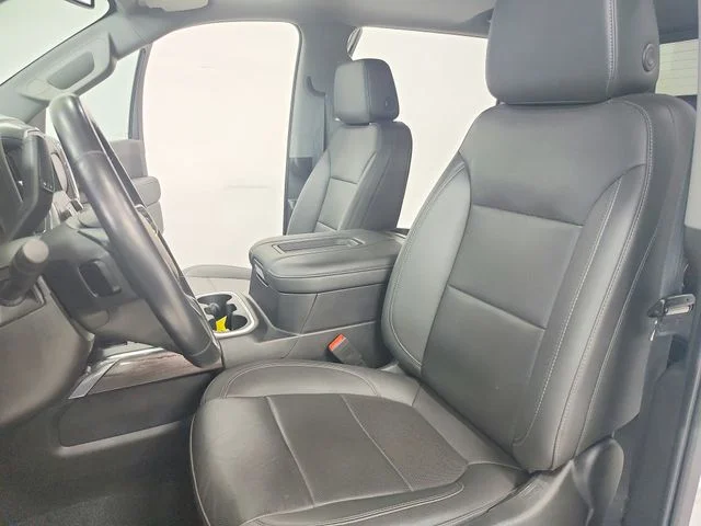 Used 2021 White Chevrolet LTZ image 19