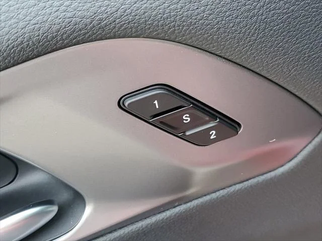 2026 Chrysler Pacifica Select - Photo 27