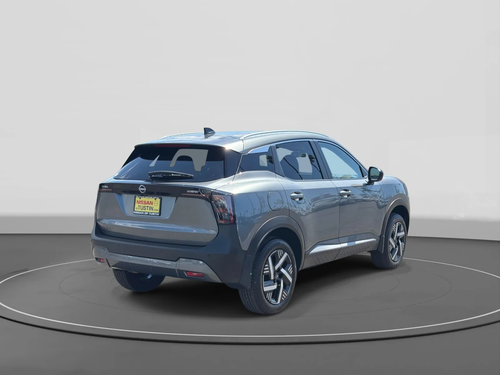 Used 2026 GUN METALLIC Nissan SV image 7