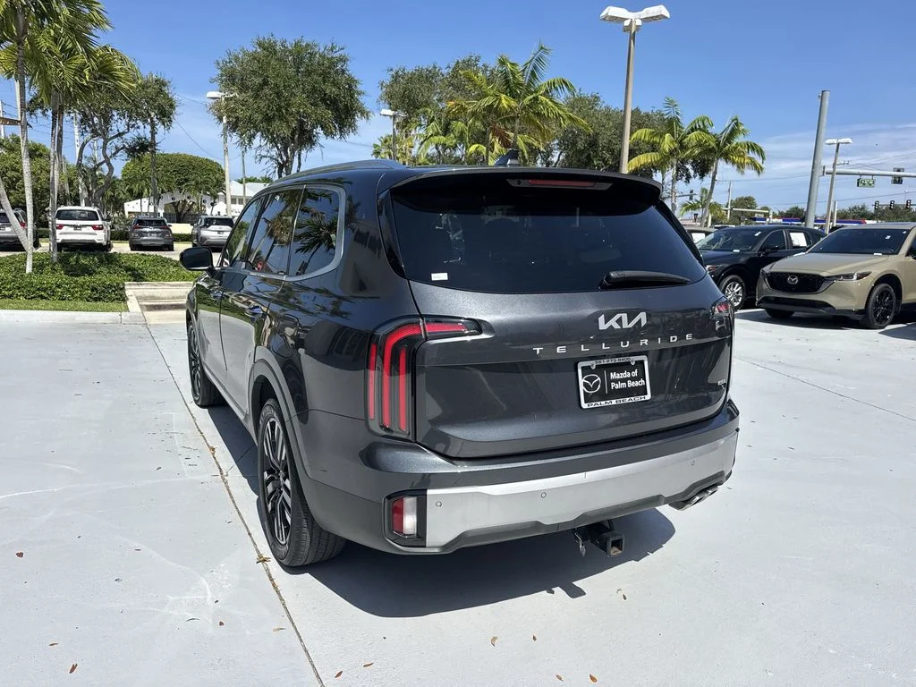 Used 2023 Gray Kia SX-Prestige image 29