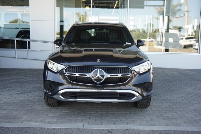 New 2026 Graphite Grey Metallic Mercedes-Benz GLC 300 image 3