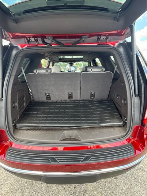 2023 GMC Yukon SLT - Photo 35