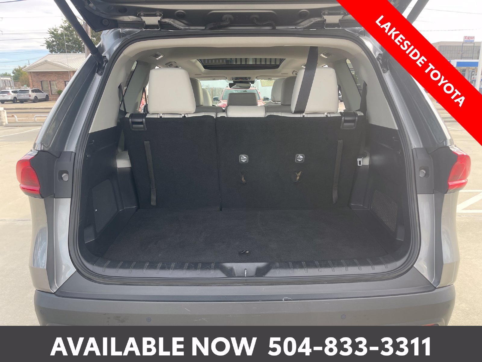 Certified Used 2025  Toyota Limited image 22
