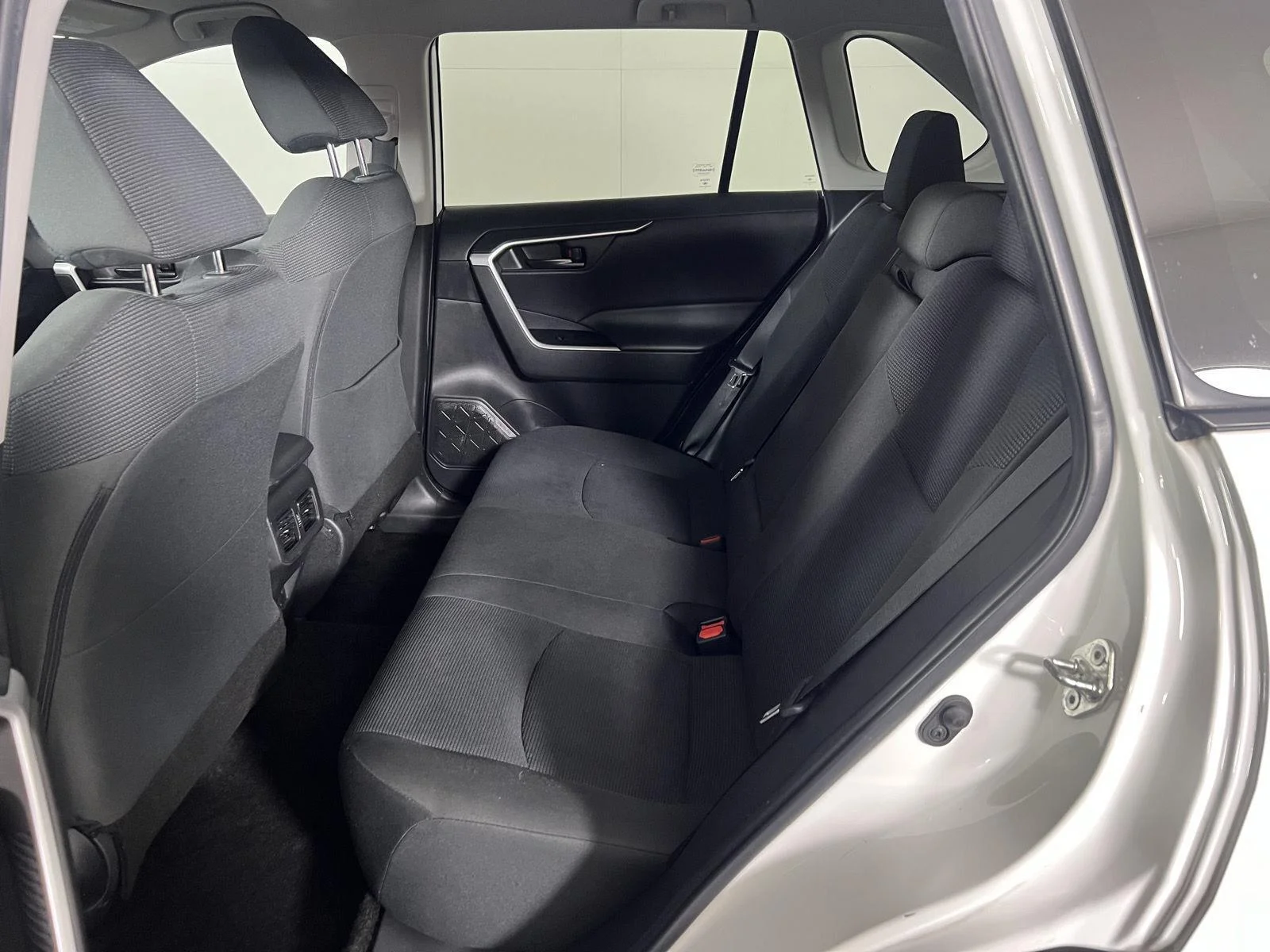 Used 2023 Ice Cap Toyota LE image 22