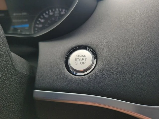 Used 2019 Blue Kia GT2 image 28