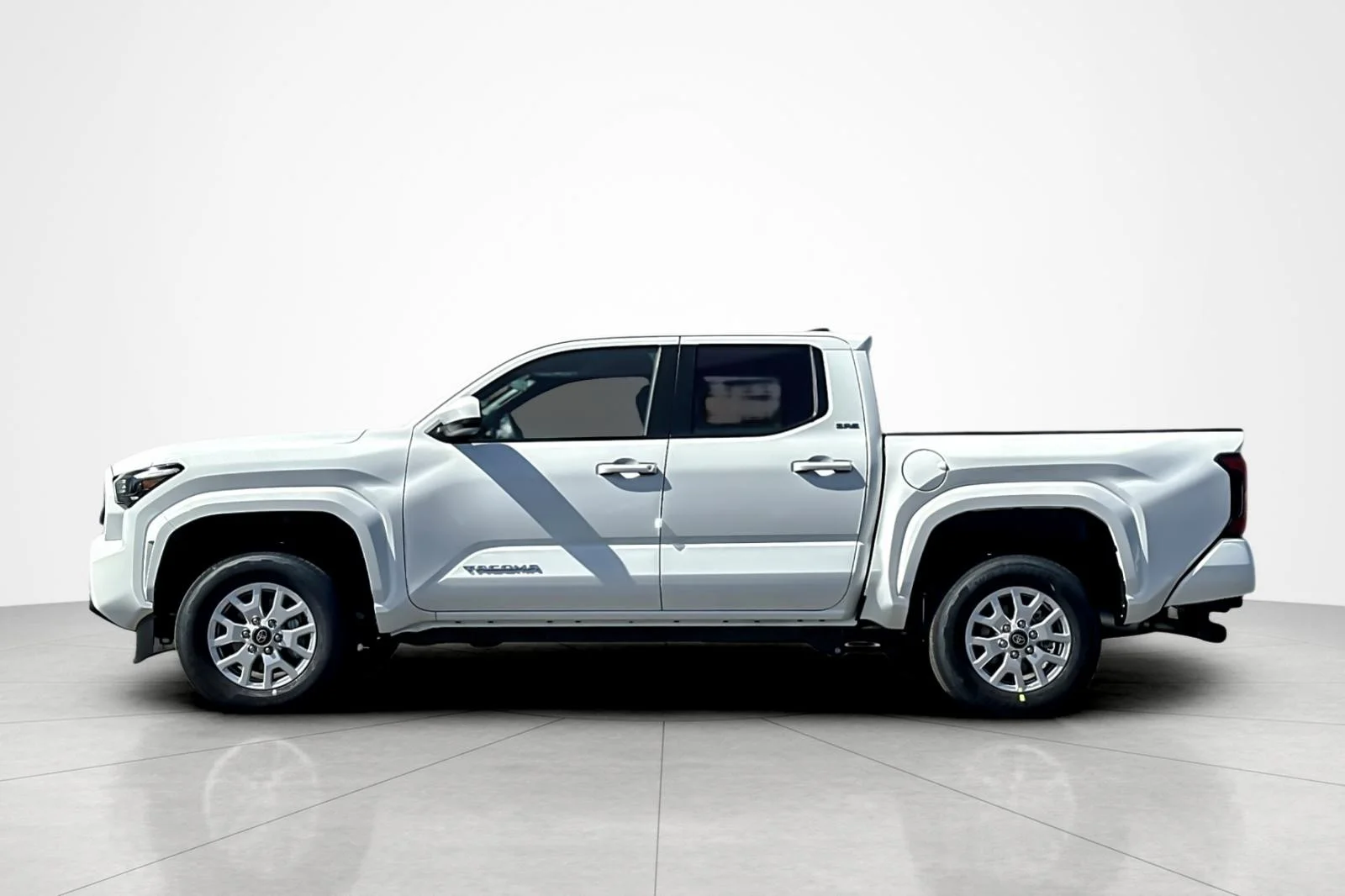 New 2026 Ice Cap Toyota  SR5 image 2