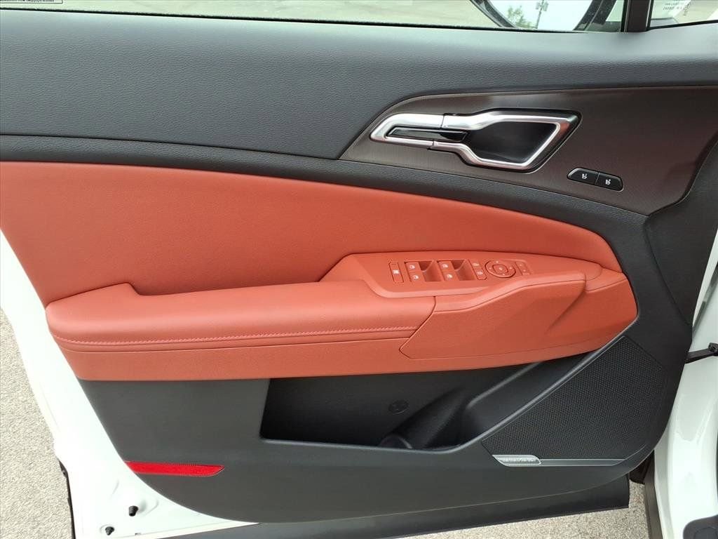 2026 Kia Sportage SX Prestige Hybrid - Photo 11