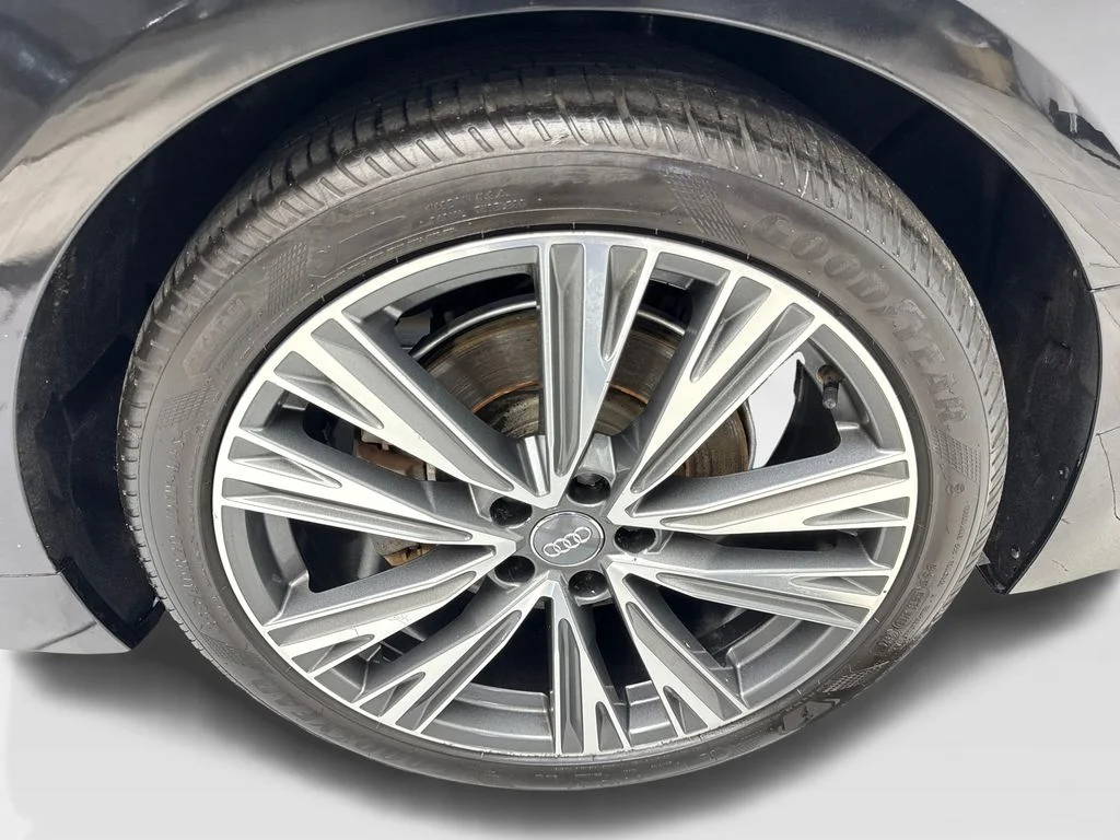 Used 2019 Black Audi 2.0T Premium image 78