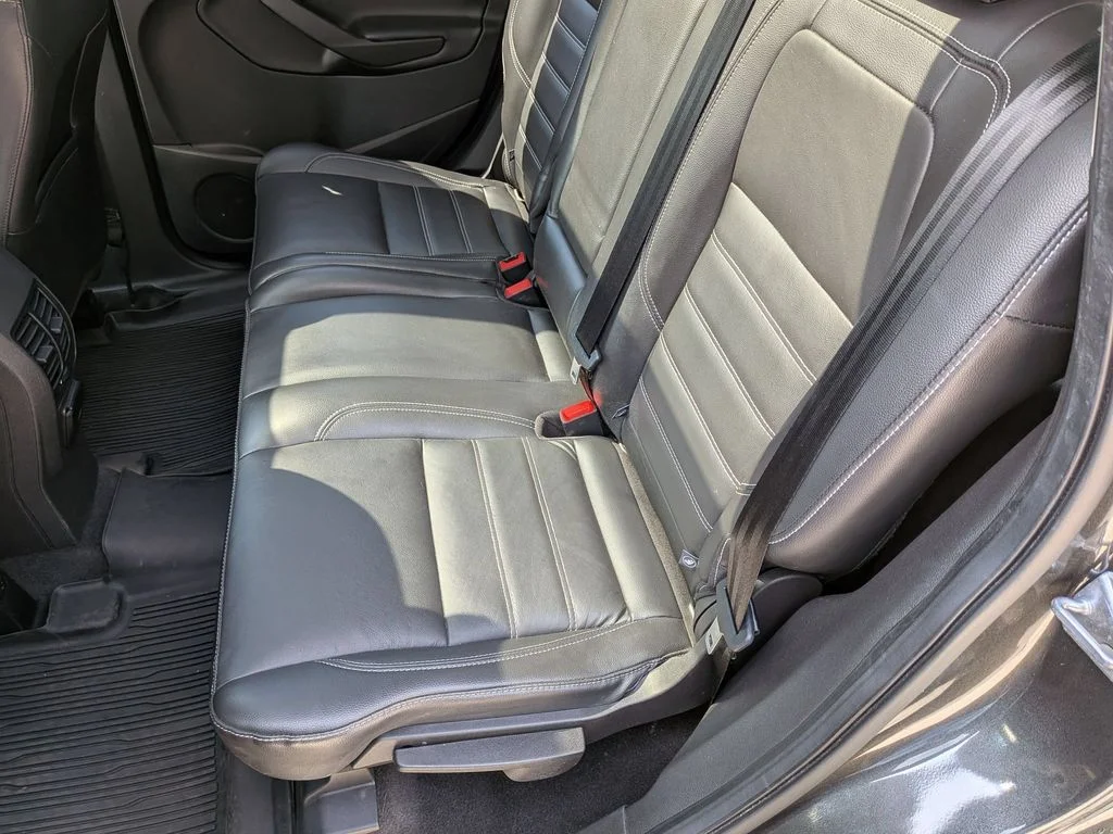 Used 2018 Gray Ford Titanium image 25