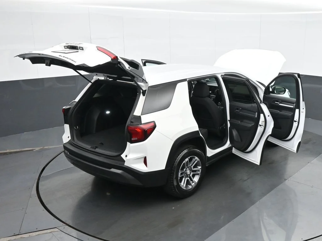 Used 2026 White GMC Elevation image 39