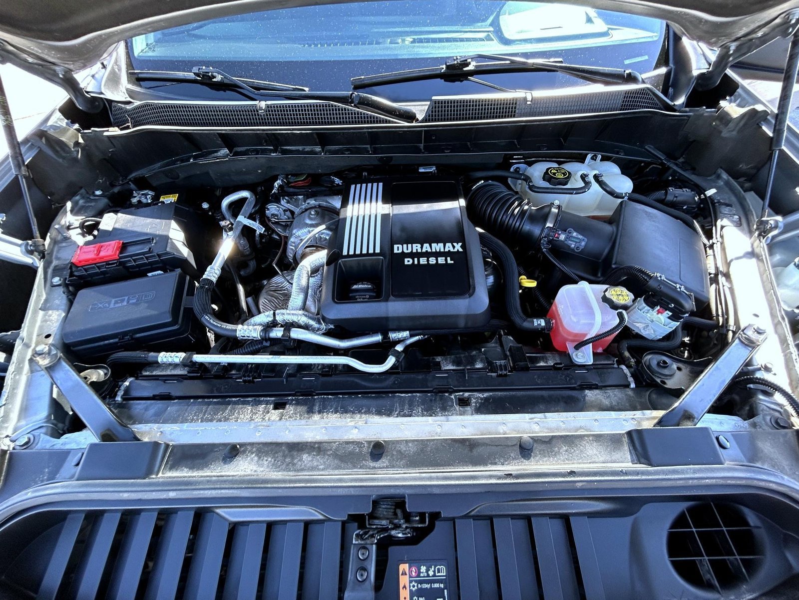 2023 Chevrolet Silverado 1500 LT - Photo 24