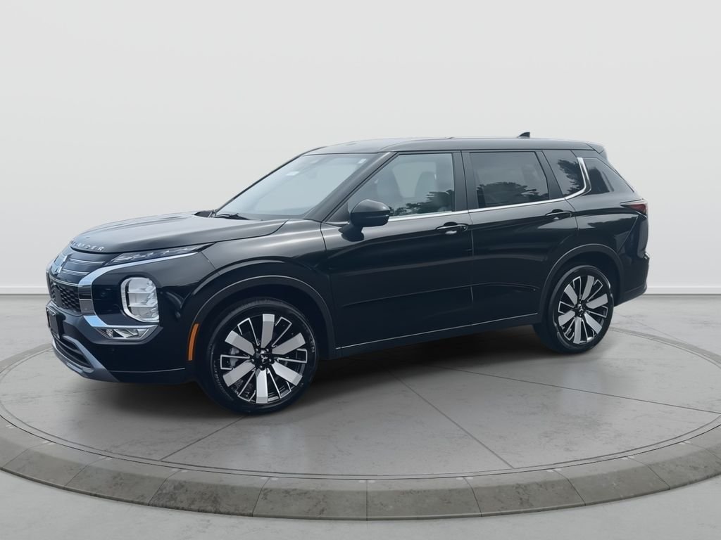 New 2026 BLK DIAMOND Mitsubishi SE image 3