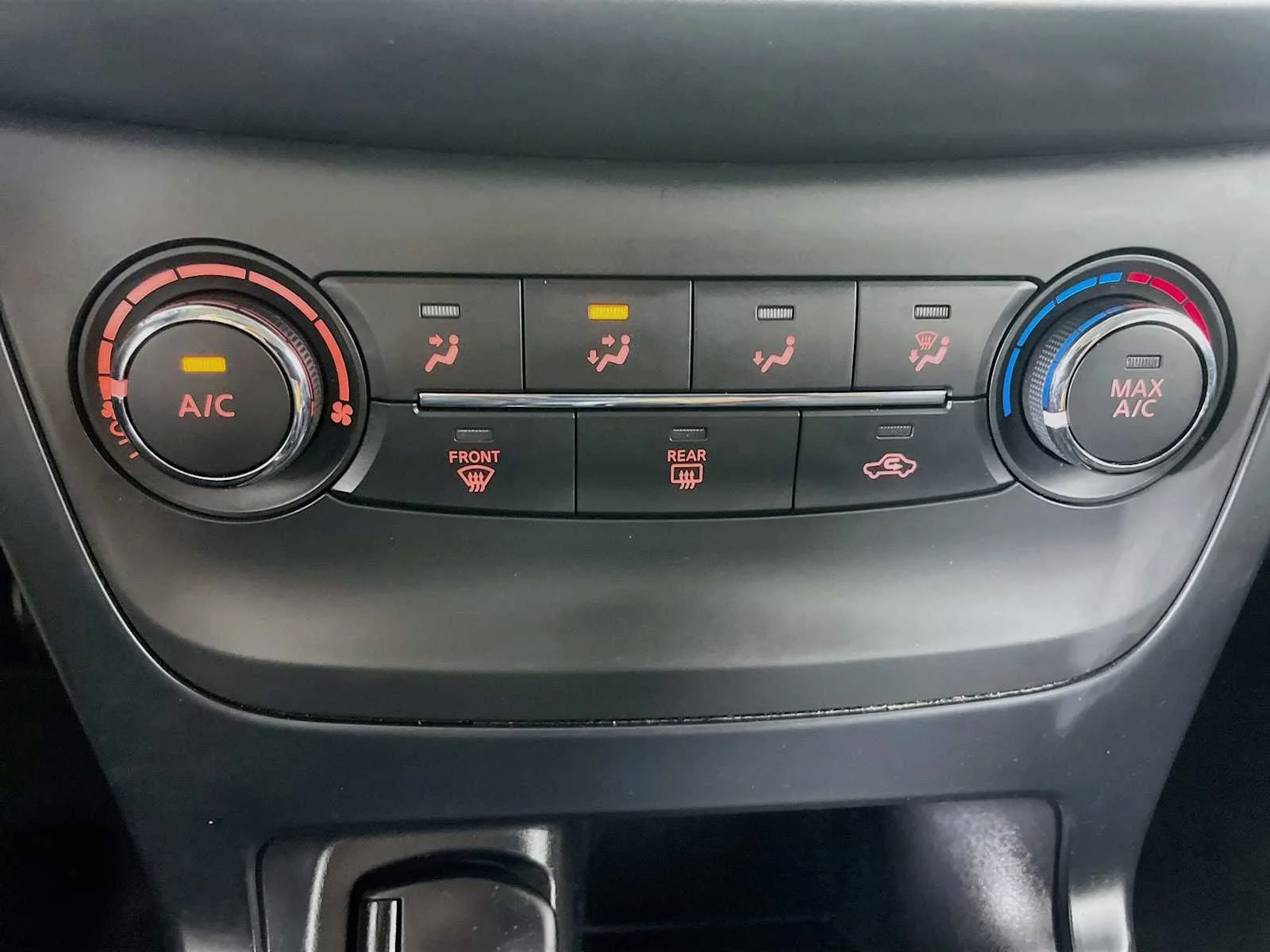 Used 2017 Gun Metallic Nissan S image 13