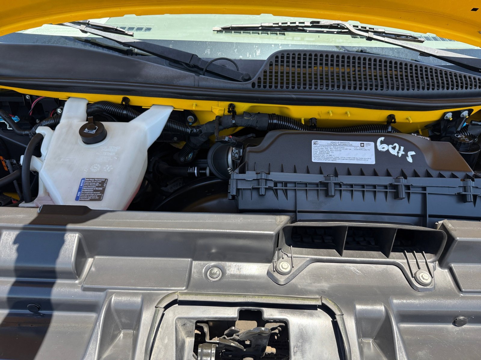 Used 2018 Orange GMC Work Van image 19