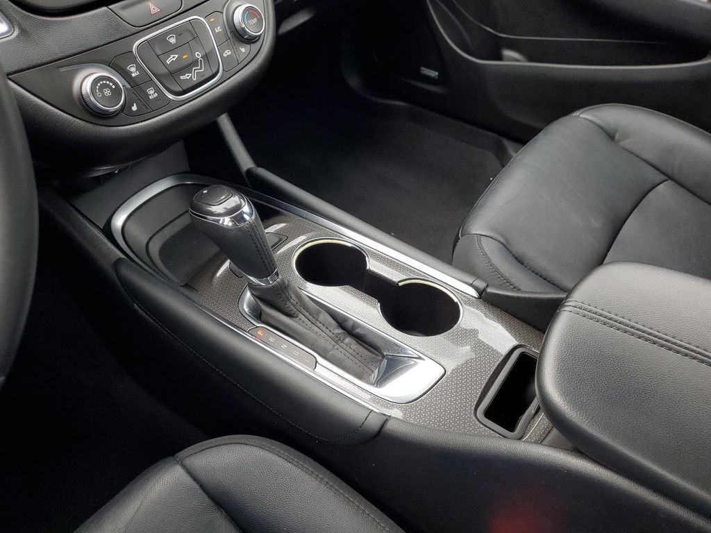 Used 2016 Black Chevrolet LT image 27