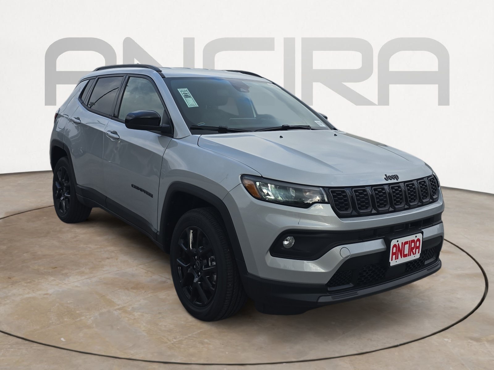 New 2026 Silver Zynith Metallic Clearcoat Jeep Latitude Altitude image 4