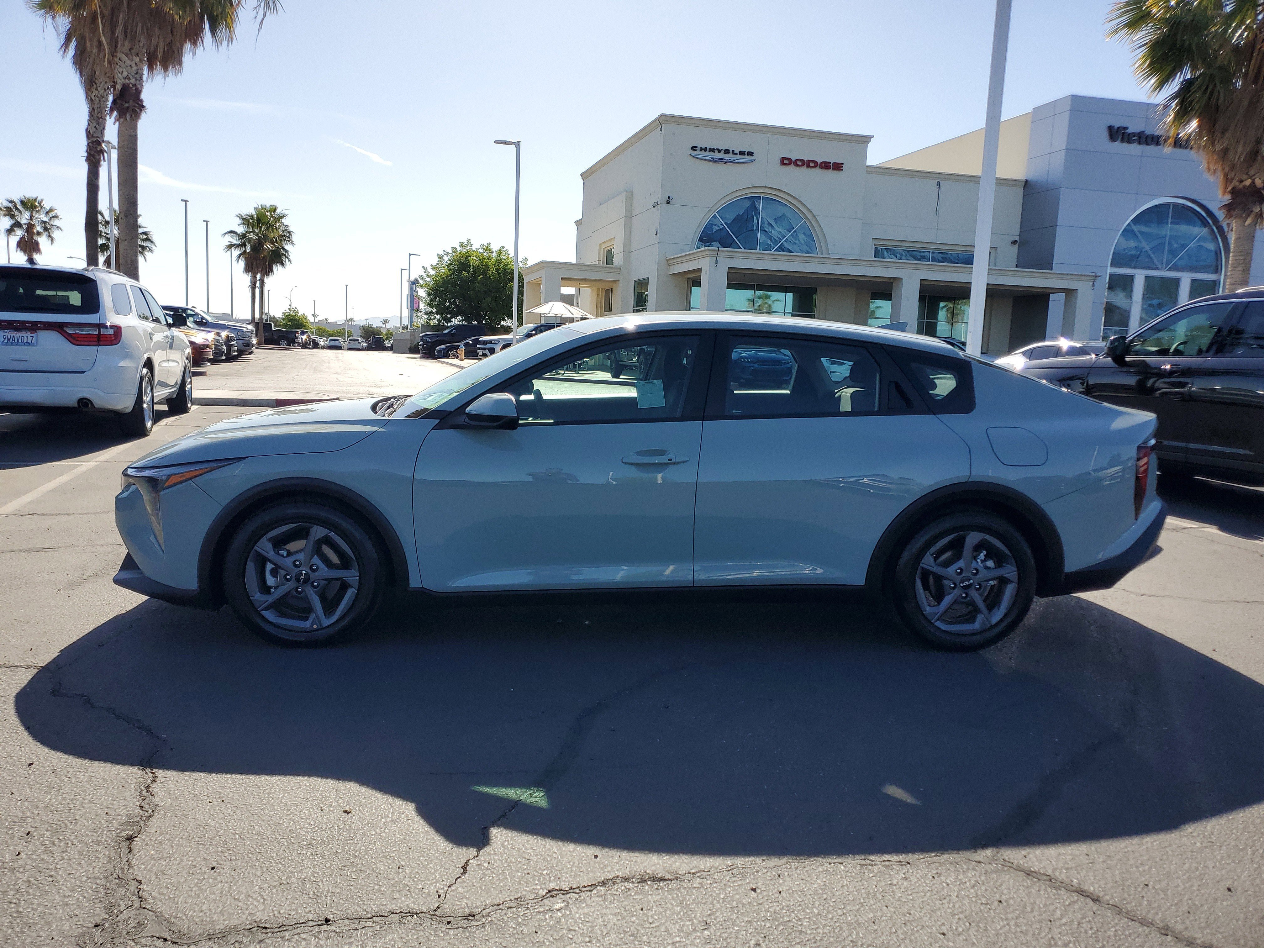 Used 2025 Blue Kia LXS image 6