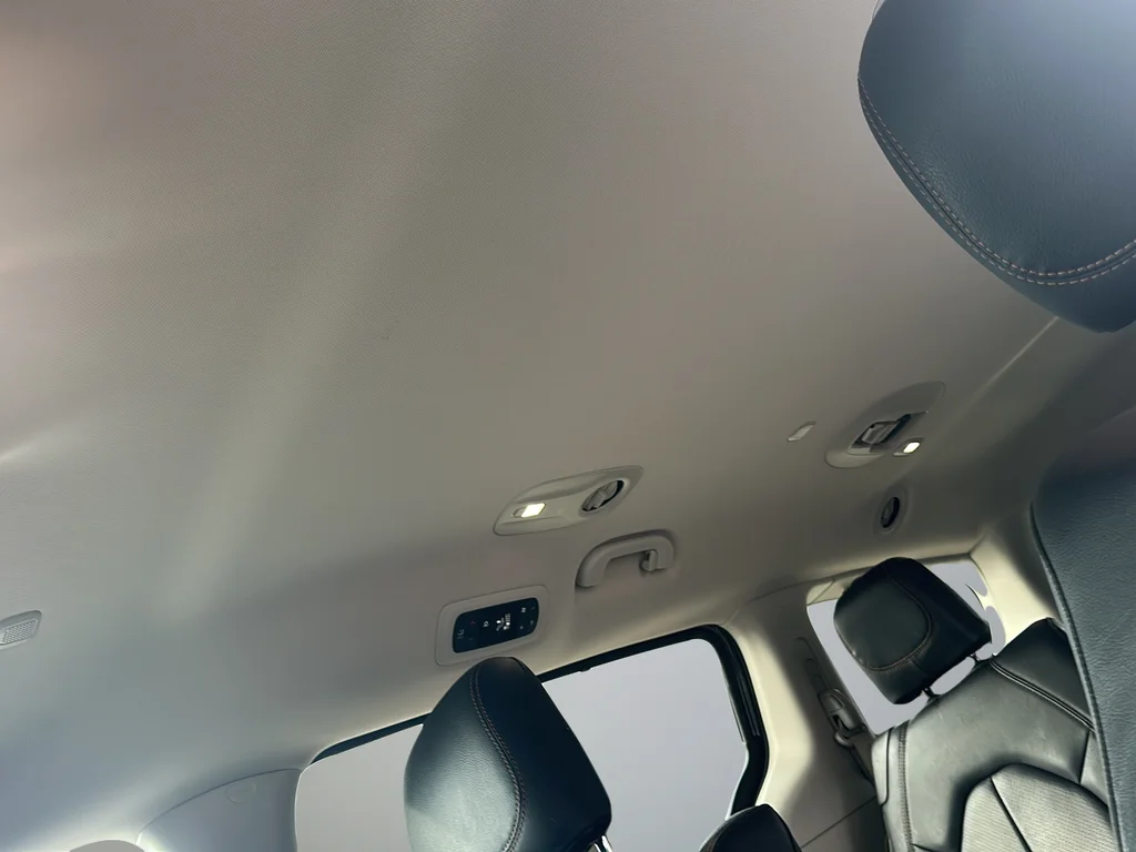 Used 2020 White Chrysler Touring L Plus image 19