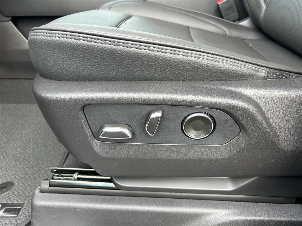 2026 GMC SIERRA - Image 16